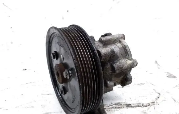 Renault Trafic II (X83) Power steering pump 8200357347