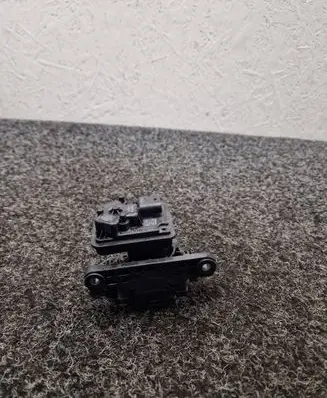 BMW i5 G60 Electric auxiliary coolant/water pump 9462114
