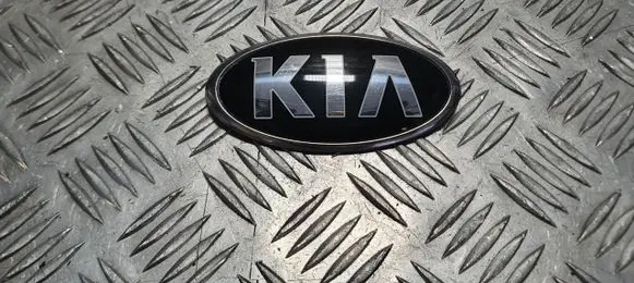 KIA Ceed Manufacturer badge logo/emblem PU12495