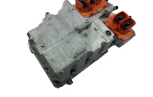 Volvo XC90 Voltage converter inverter 32324082