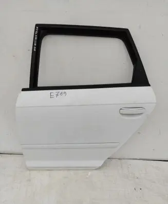Audi A3 S3 8P Rear door