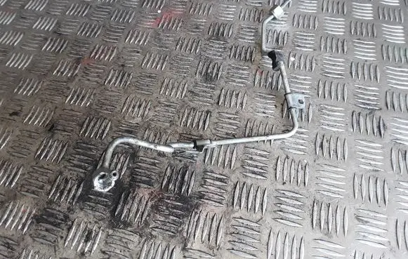 Nissan Qashqai Fuel injector supply line/pipe 