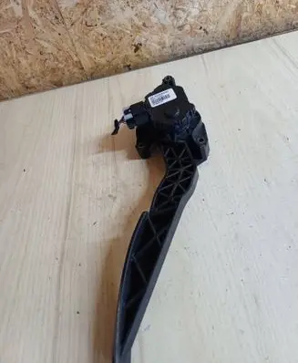 Chevrolet Traverse I Accelerator throttle pedal 25865203 312082121 092TE1031