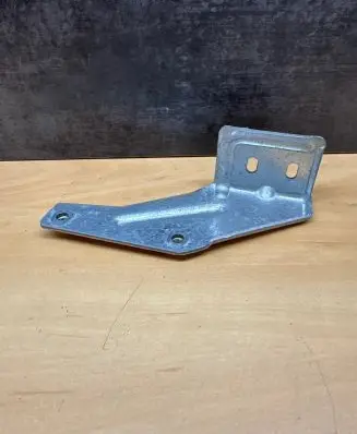 Audi A4 S4 B5 8D Bracket in trunk/boot 
