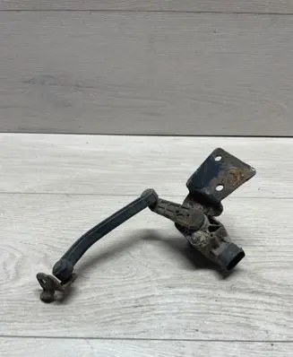 Mercedes-Benz ML W164 Air suspension front height level sensor A1643280140