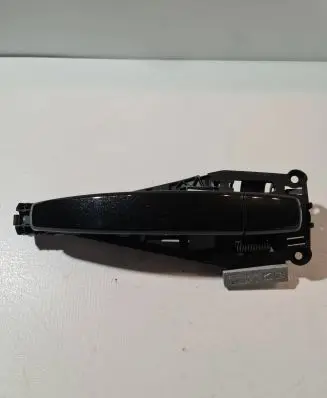 Opel Mokka Front door exterior handle 7512