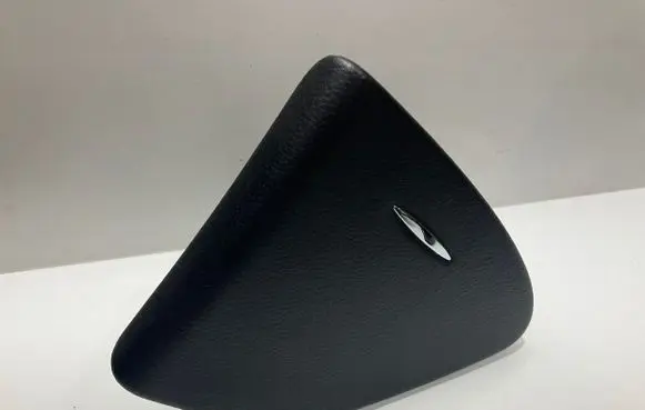 Mercedes-Benz CLS C219 Rear door ashtray A2198100630 20070405 6911690