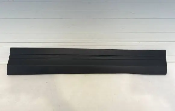 Mercedes-Benz GLA H247 Front door trim (molding) A2477270001