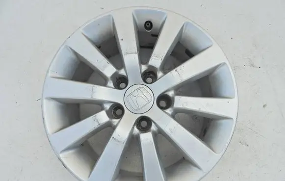 Honda Civic R16 alloy rim 