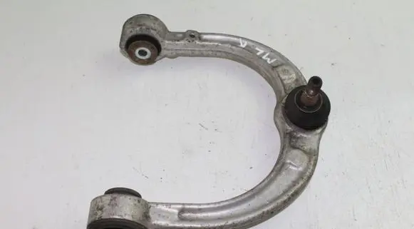 Mercedes-Benz ML W164 Front lower control arm/wishbone KAG94582