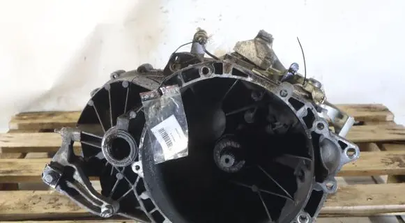 Ford Focus Manual 6 speed gearbox 6M2R7F096