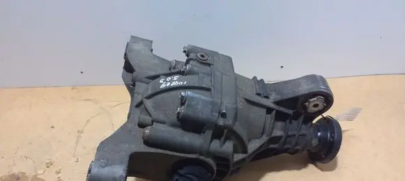 Volkswagen Touareg I Rear differential 0AC525015G 7L0525337A