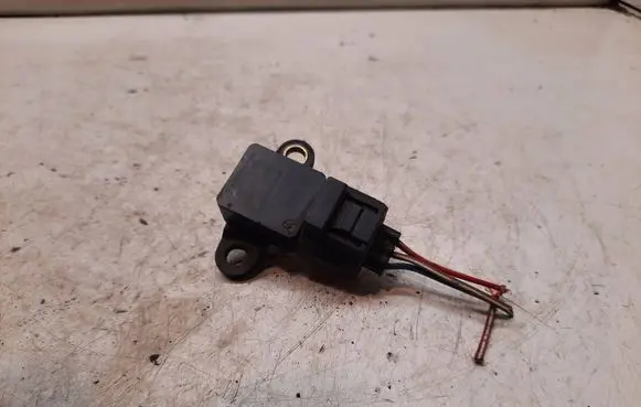 Opel Zafira A Air pressure sensor 24426679