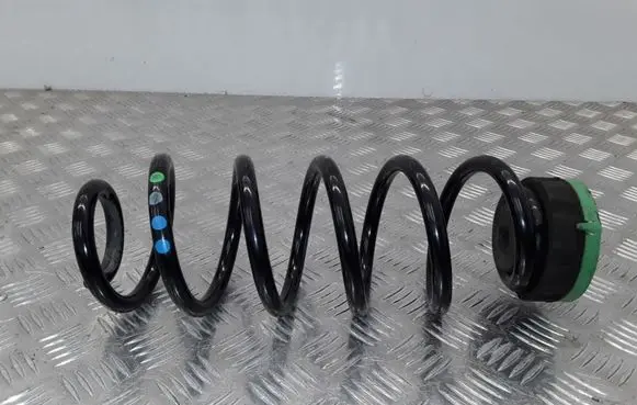 Audi A7 S7 4G Rear coil spring 8K0512141E 8K0512149C