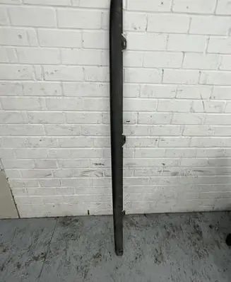 Volkswagen Jetta VI Sill