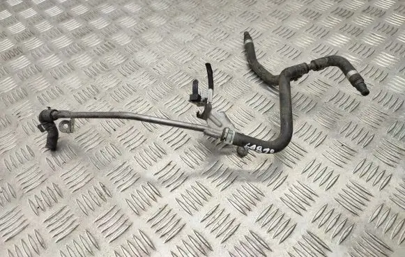 Mercedes-Benz E W212 Engine coolant pipe/hose