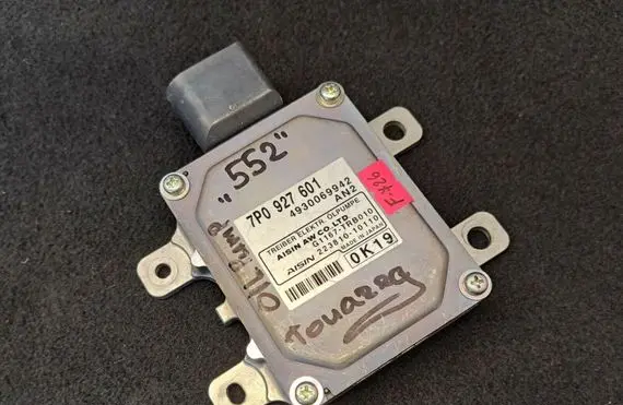 Volkswagen Touareg II Other control units/modules 7P0927601