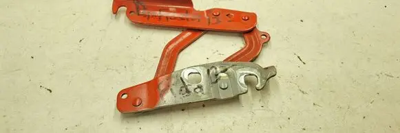 Ford Fiesta Engine bonnet/hood hinges 8A6116800AD