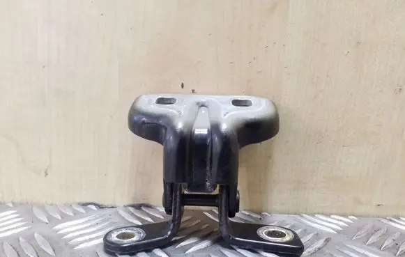 Opel Astra J Rear door upper hinge