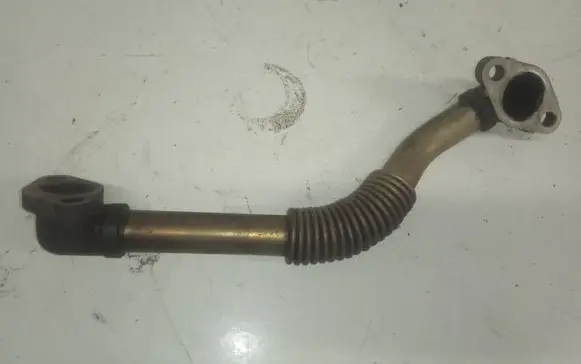 Hyundai i30 Exhaust gas pipe 