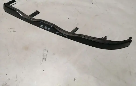 Under headlight/headlamp trim
