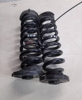 Mercedes-Benz C W205 Rear coil spring 