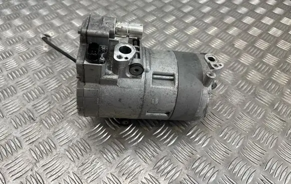 BMW i3 Air conditioning (A/C) compressor (pump) 6830620
