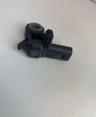 Maserati Levante Airbag deployment crash/impact sensor 51943477