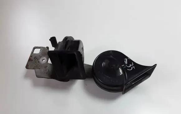 BMW 5 E60 E61 Horn signal E20092018