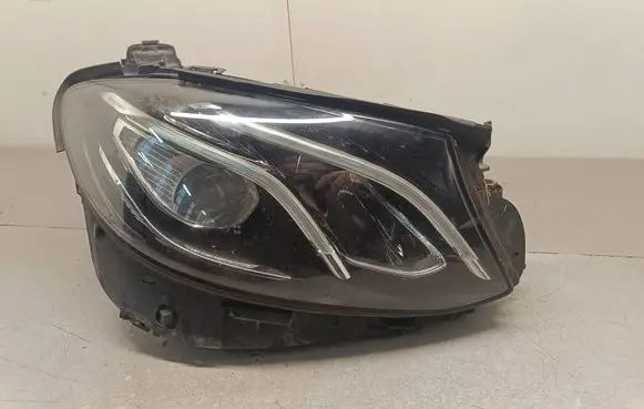 Mercedes-Benz E W213 Headlight/headlamp A2139069203