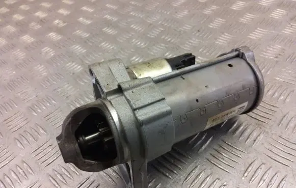 Opel Mokka X Starter motor 9830507480