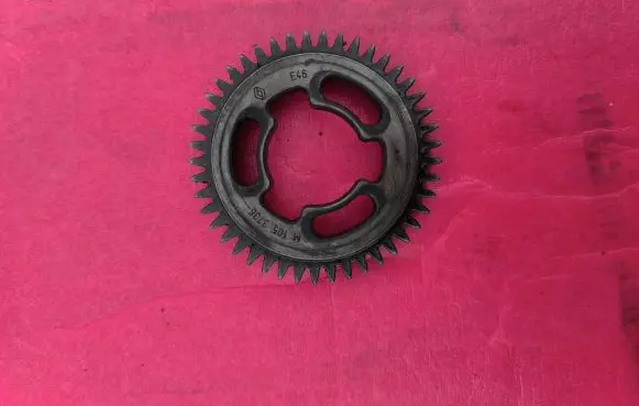 Opel Vivaro Timing chain sprocket M1053736