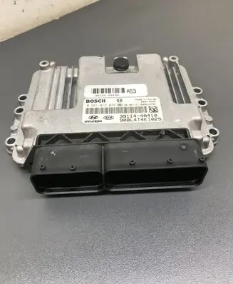 KIA Sorento Engine control unit/module