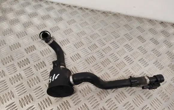 Audi A8 S8 D4 4H Breather hose/pipe 079133817R