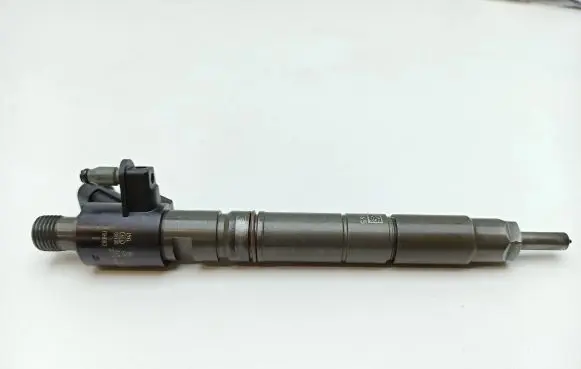 Land Rover Range Rover Sport L494 Fuel injector 9X2Q9K546DC 0445116065