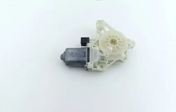 Audi Q4 Sportback e-tron Front door window regulator motor 4K0959812A