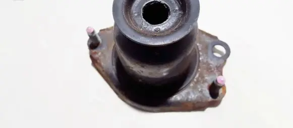 Toyota Corolla E120 E130 Coil spring mount 