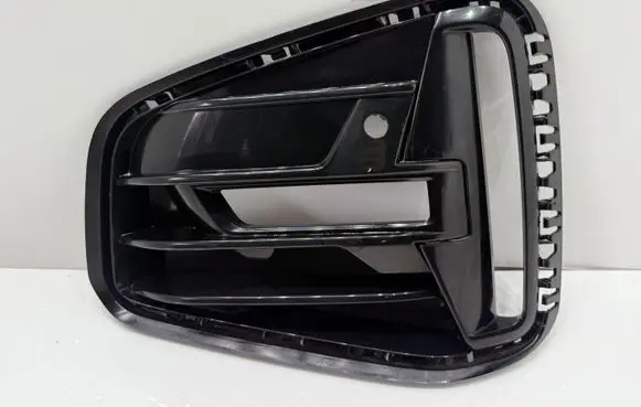 BMW 4 G22 G23 G24 G26 Front bumper lower grill