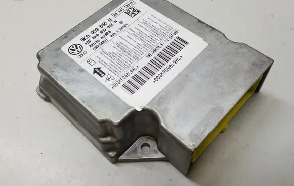 Audi A5 8T 8F Airbag control unit/module 8K0959655N