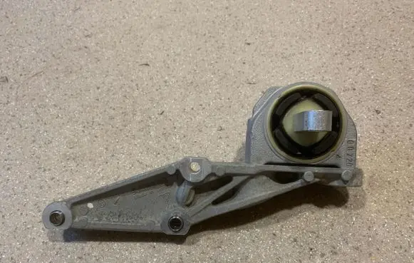 Porsche Taycan 9J1 Engine mount bracket 9J1199186 9J1399111D