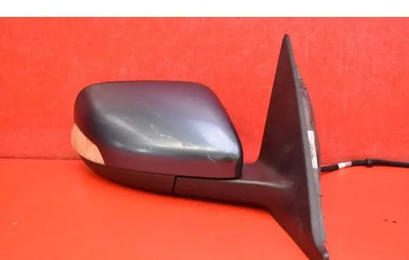 Volvo V50 Front door electric wing mirror 015850