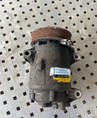 Nissan Primera Air conditioning (A/C) compressor (pump) 8800309193