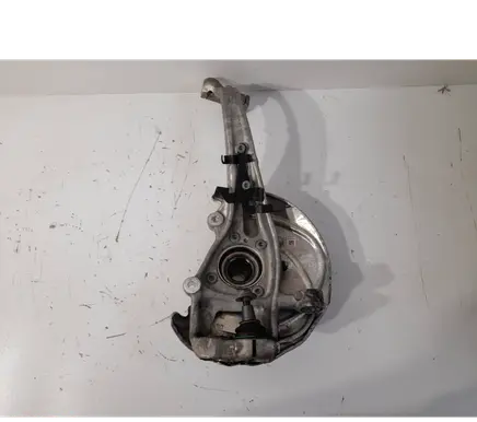 Audi A6 S6 C8 4K Front wheel hub 4K0407559D