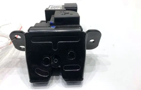 Hyundai i20 (BC3 BI3) Tailgate exterior lock 81230C8500