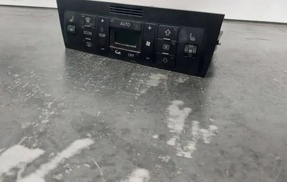 Audi A4 S4 B5 8D Climate control/heater control trim 8D0820043P 5HB00790806