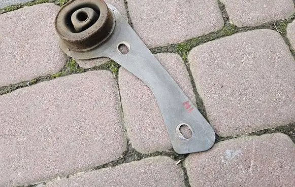 Opel Insignia A Exhaust gas pipe 23105126-