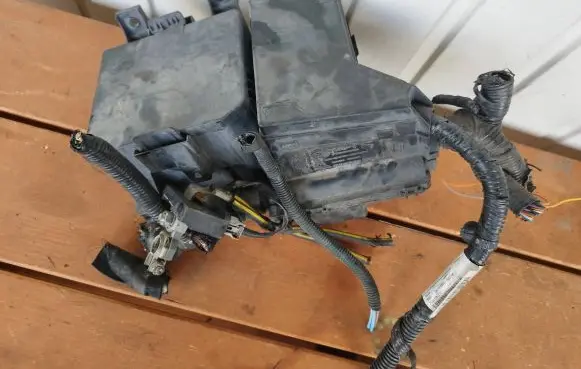 Nissan Qashqai Fuse box set 24383BB50A