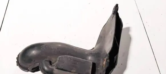 Mazda CX-7 Intake resonator l33dk3804