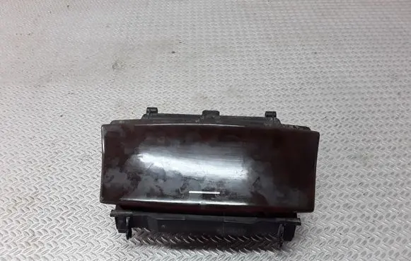 Ashtray (front)