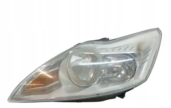 Ford Focus Headlight/headlamp 8M5113W030AE
